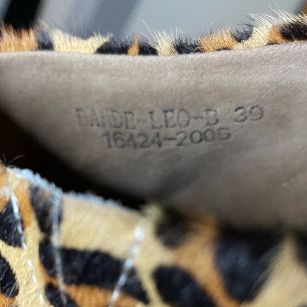 Spring Step Lartiste Clogs Leopard Print Leather … - image 4